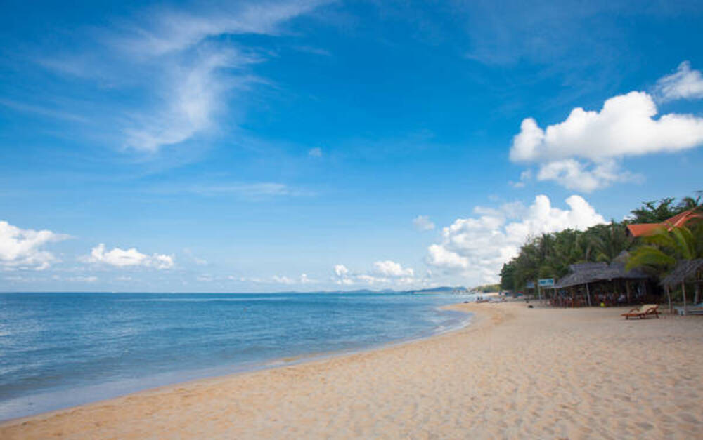 10 bãi biển hoang sơ đẹp nhất Đông Nam Á.