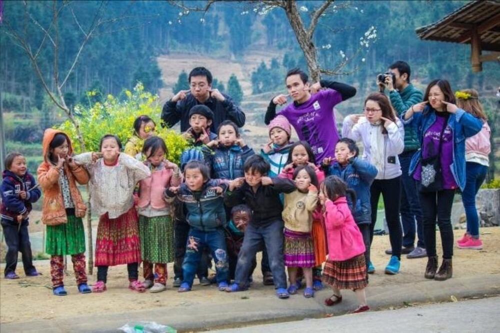 Các hoạt động tình nguyện khi đi du lịch.
