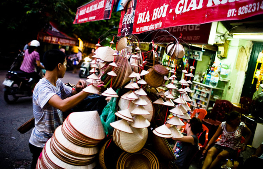 Gợi ý quà tặng lưu niệm ý nghĩa cho người thân.