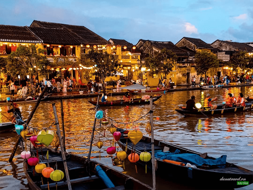 Lên lịch trình du lịch Đà Nẵng - Hội An - Huế 5 ngày 4 đêm
