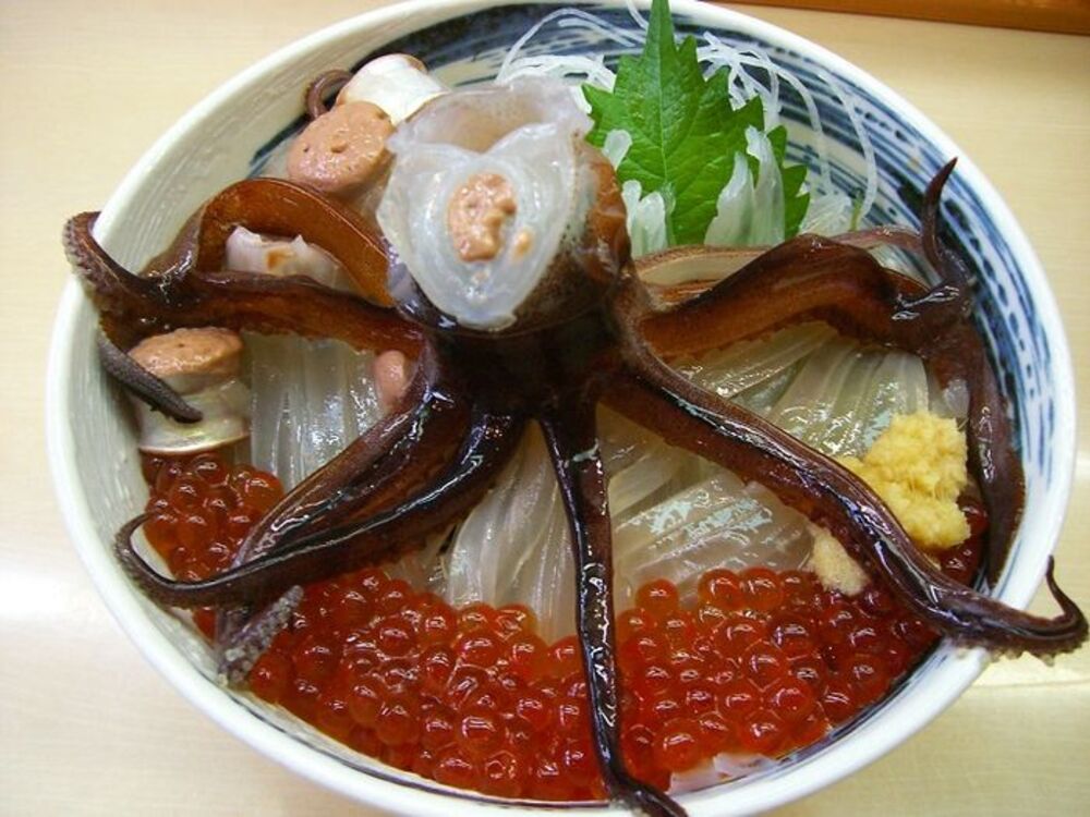Những món ăn kỳ lạ nhất thế giới