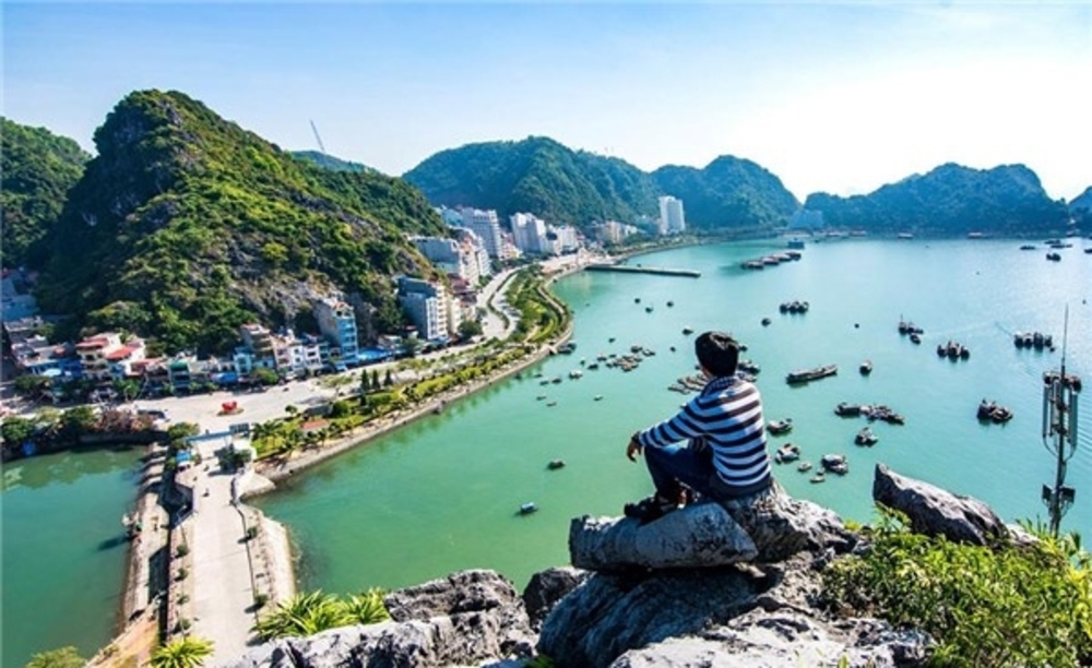 Tour du lịch Cát Bà và những trải nghiệm không thể bỏ lỡ