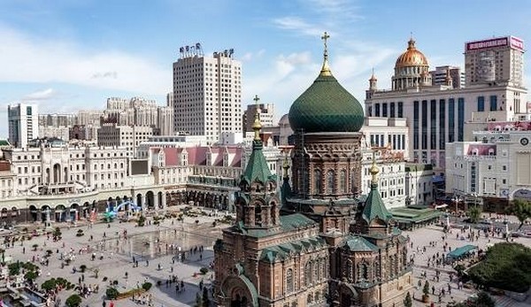 Pho-phong-tinh-Nga-Cap-Nhi-Tan