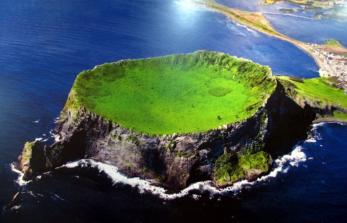 Đỉnh Seongsan Ilchulbong