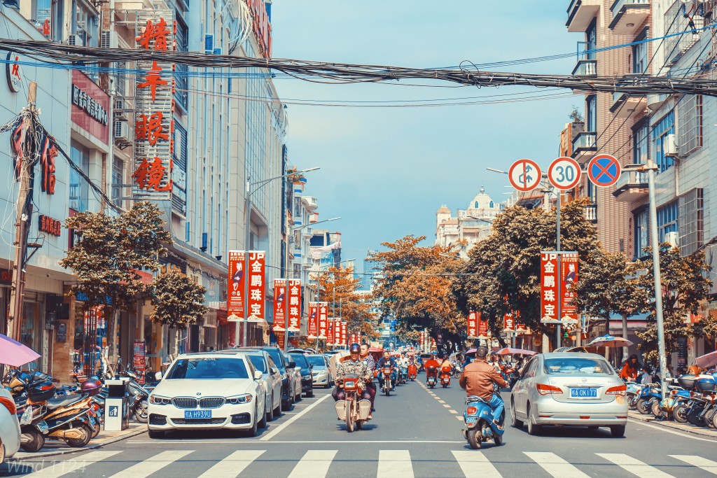 Kinh nghiệm cần biết khi lần đầu du lịch Đông Hưng Trung Quốc