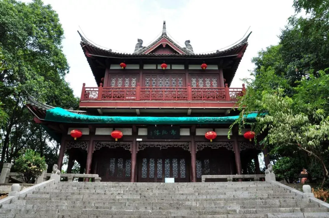 Chùa Linh Ẩn – điểm du lịch tâm linh nổi tiếng tại Hàng Châu